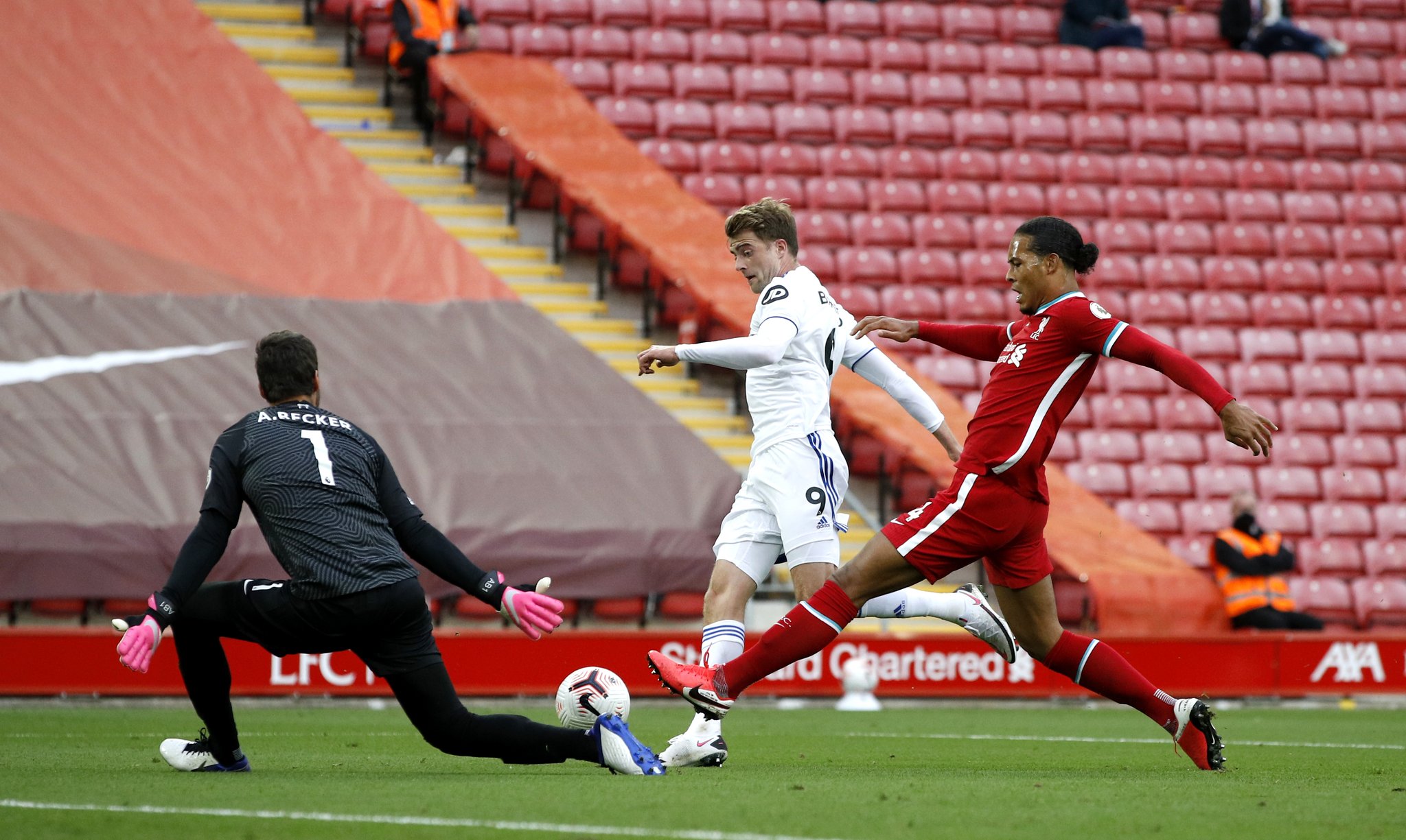 判对手的行 判对手的行