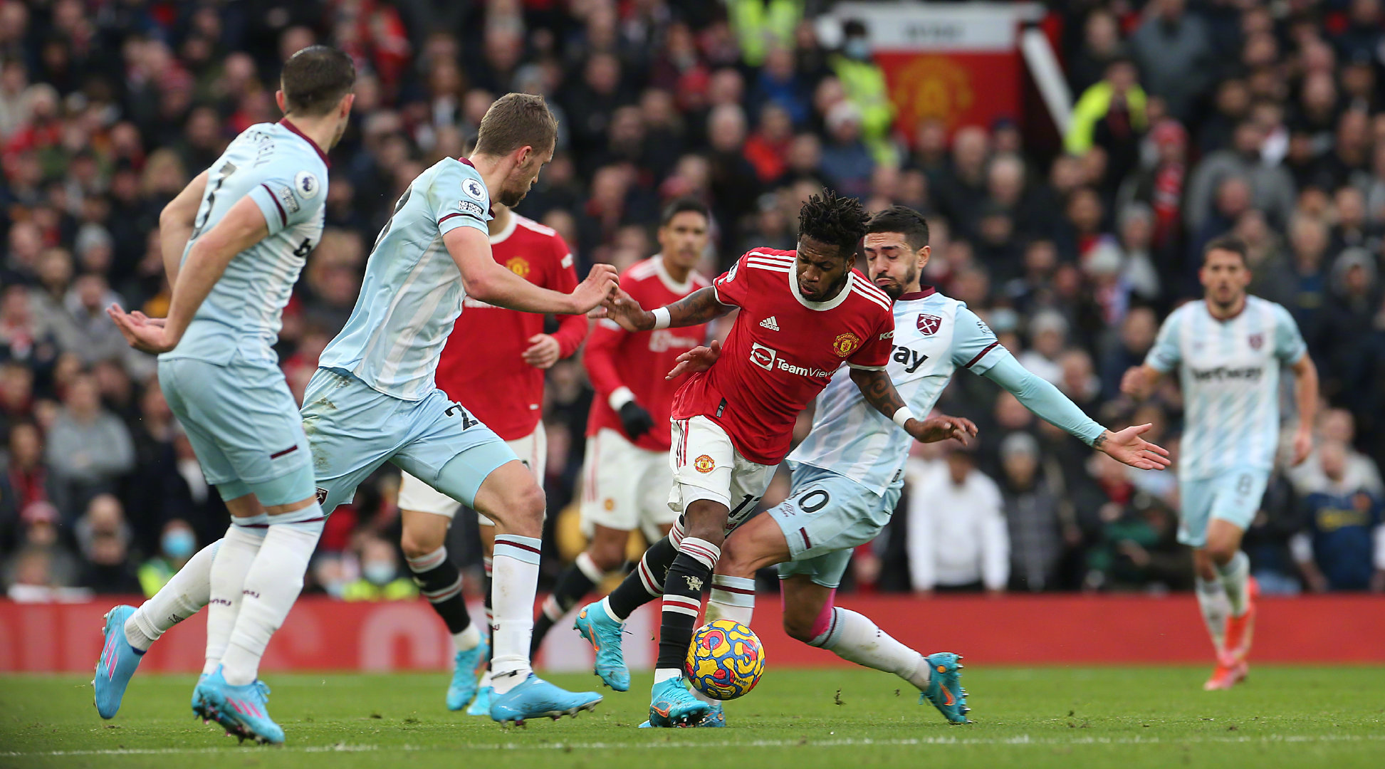 疑将在球场 疑将在球场